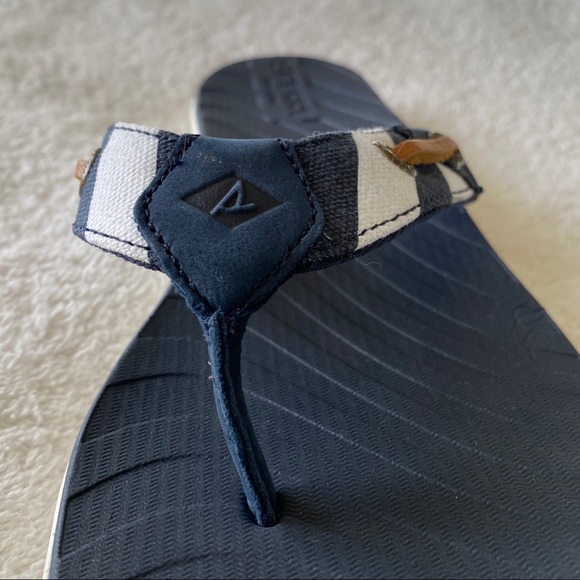 NEW!! Sperry Brenton Flip Flops - Picture 6 of 6